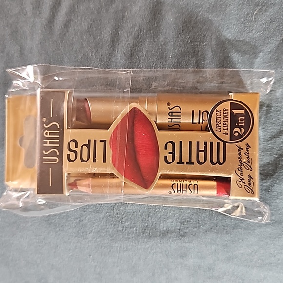 Other - NWT  Matching Lipstick and Liner